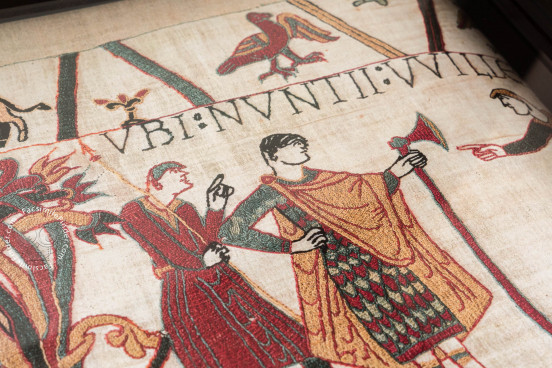 Bayeux Tapestry, Bayeux, Musée de la Tapisserie de Bayeux − Photo 1