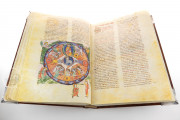 Beatus of Liébana - Huelga Codex, New York, The Morgan Library & Museum, MS M.429 − Photo 7